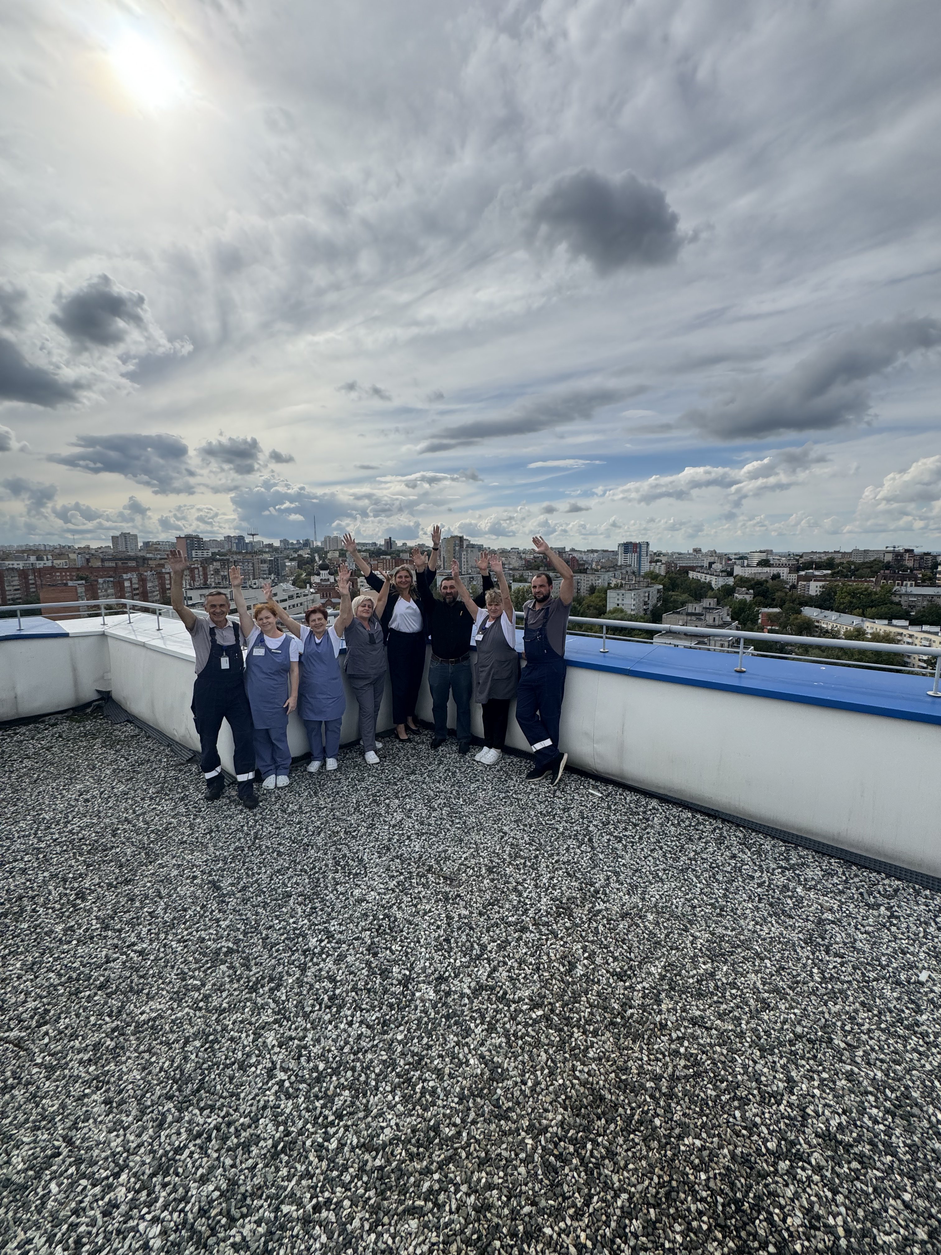 Общее фото сотрудников Hampton by Hilton